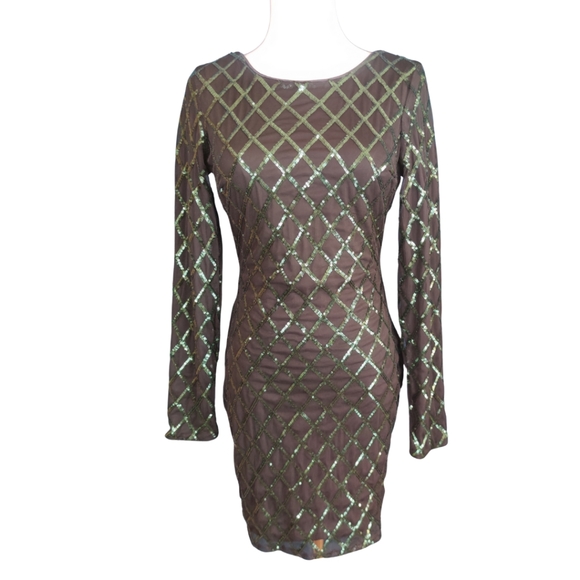 Forever 21 Dresses & Skirts - Forever 21 Long sleeve Black and Green Diamond Pattern Sequin Dress